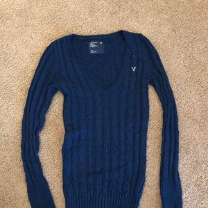 American eagle navy v-neck sweater